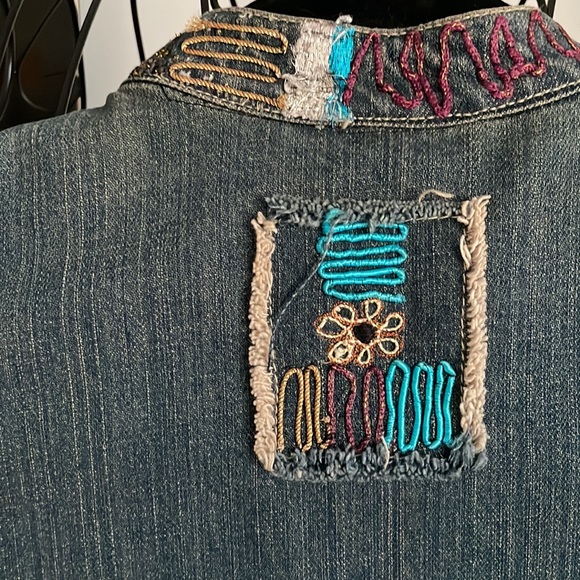 CHICO’S DENIM EMBROIDERED VEST - Picture 7 of 10